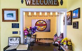 Lava Spa Motel & Rv